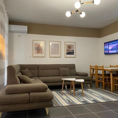 Bellavista Qerret Apartment 1 골렘 외부 사진
