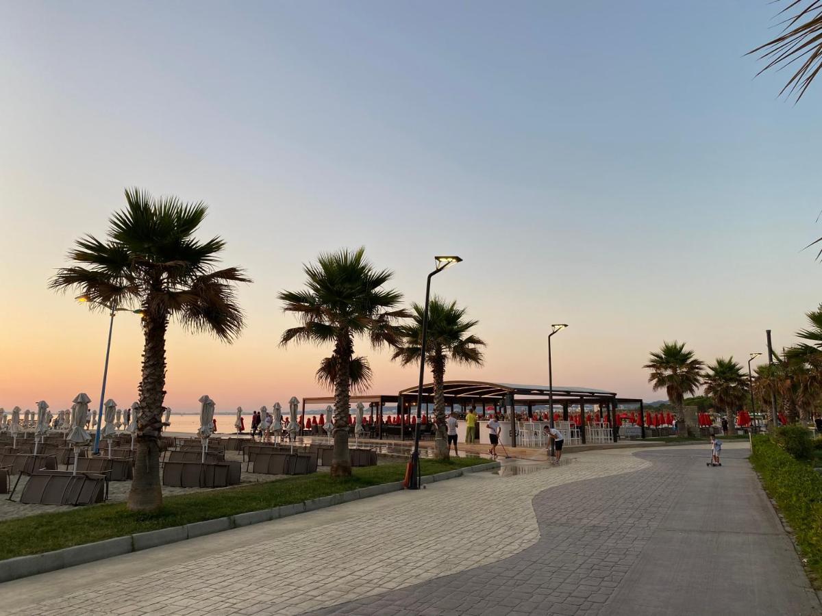 Bellavista Qerret Apartment 1 골렘 외부 사진