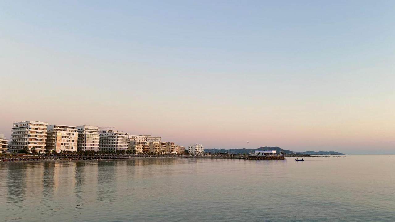Bellavista Qerret Apartment 1 골렘 외부 사진