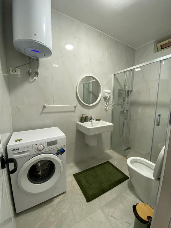 Bellavista Qerret Apartment 1 골렘 외부 사진