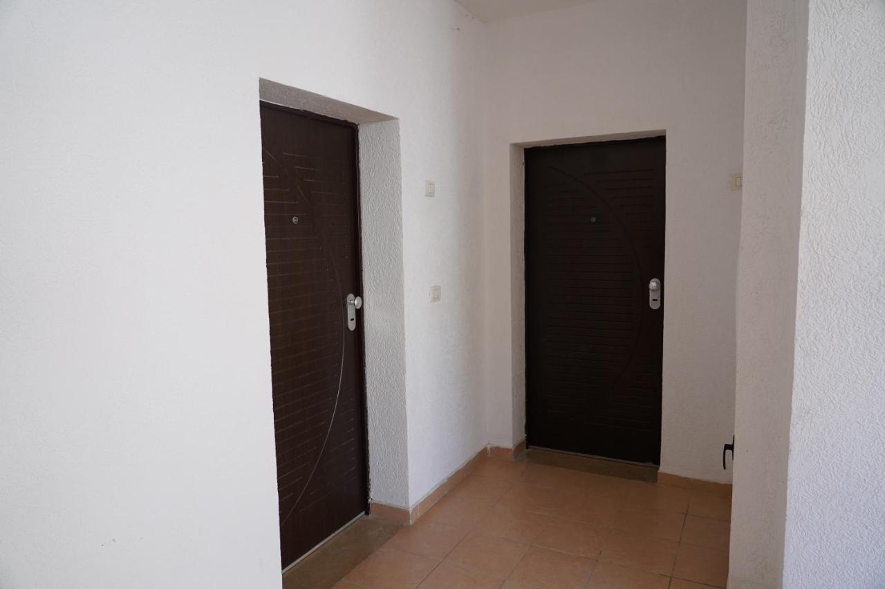 Bellavista Qerret Apartment 1 골렘 외부 사진